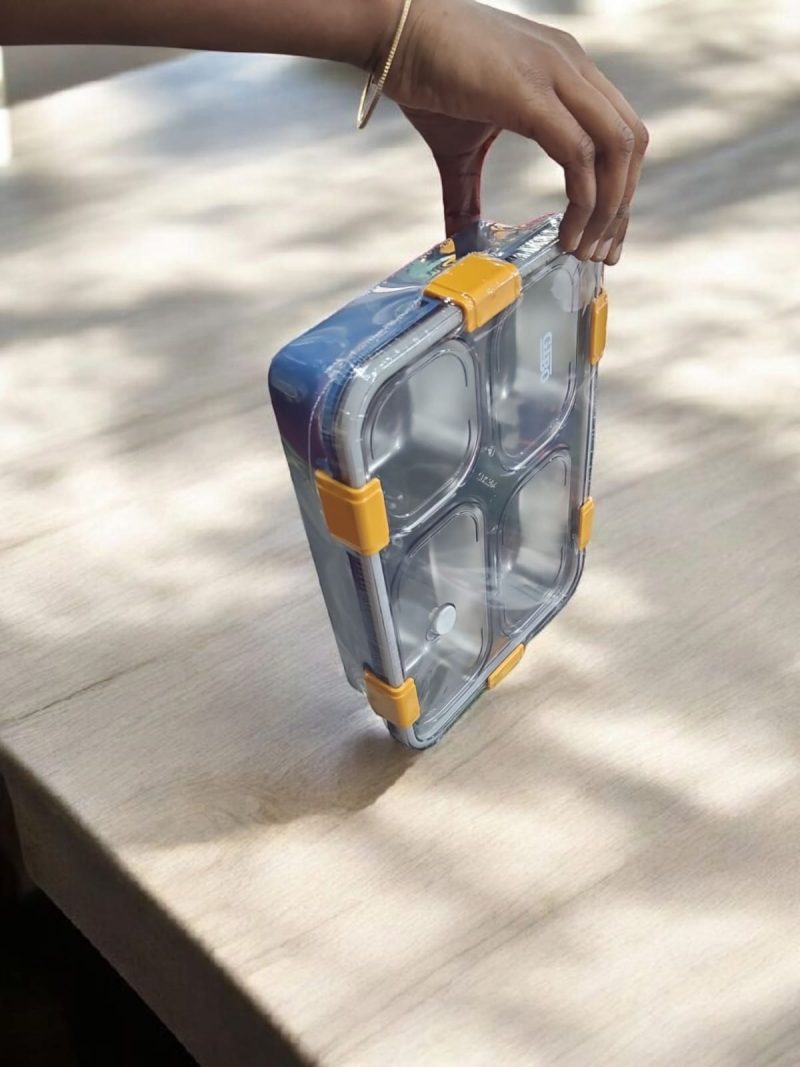 3 Compartments Stainless Steel lunch box  700 ml (Insulated & Leak-Proof) - Image 3