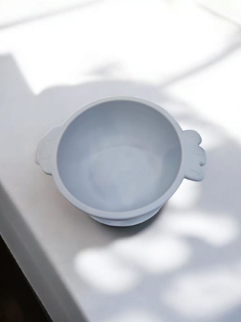 Solid Color Mini Food-Grade Silicone Baby Bowls with Suction Cup Bases - Image 3
