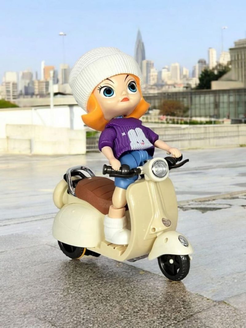 Dancing Motorcycle Vespa Tide Flow Car – 360° Light & Music - Image 3