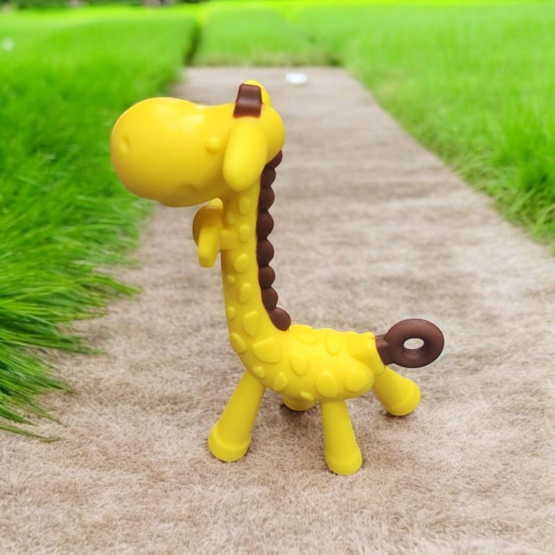 Giraffe Shape Food Grade/BPA Free Silicone Teething Baby Teether(Color may vary) - Image 3