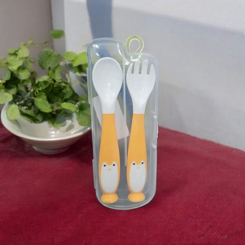 Bendable Weaning Spoon & Fork Set with Rounded Tip,Baby Feeding Spoons, Baby Self Feeding, Baby Cutlery, Heat-Resistant  for Toddler, Bpa Free, Food-Grade Material - Image 3