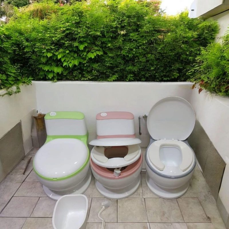 Western Toilet Potty Seat for Kids, Baby Potty Training Seat Chair with Closing Lid, Cushion Seat & Removable Tray | Kids Toilet Seat | Potty Seat