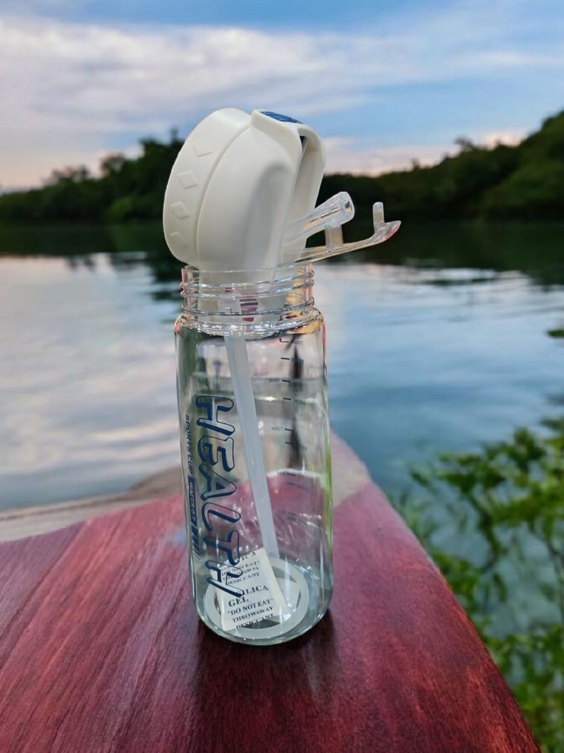 GBT-3119 Sport Water Bottle Sipper with Straw & Handle – 700ml - Image 6
