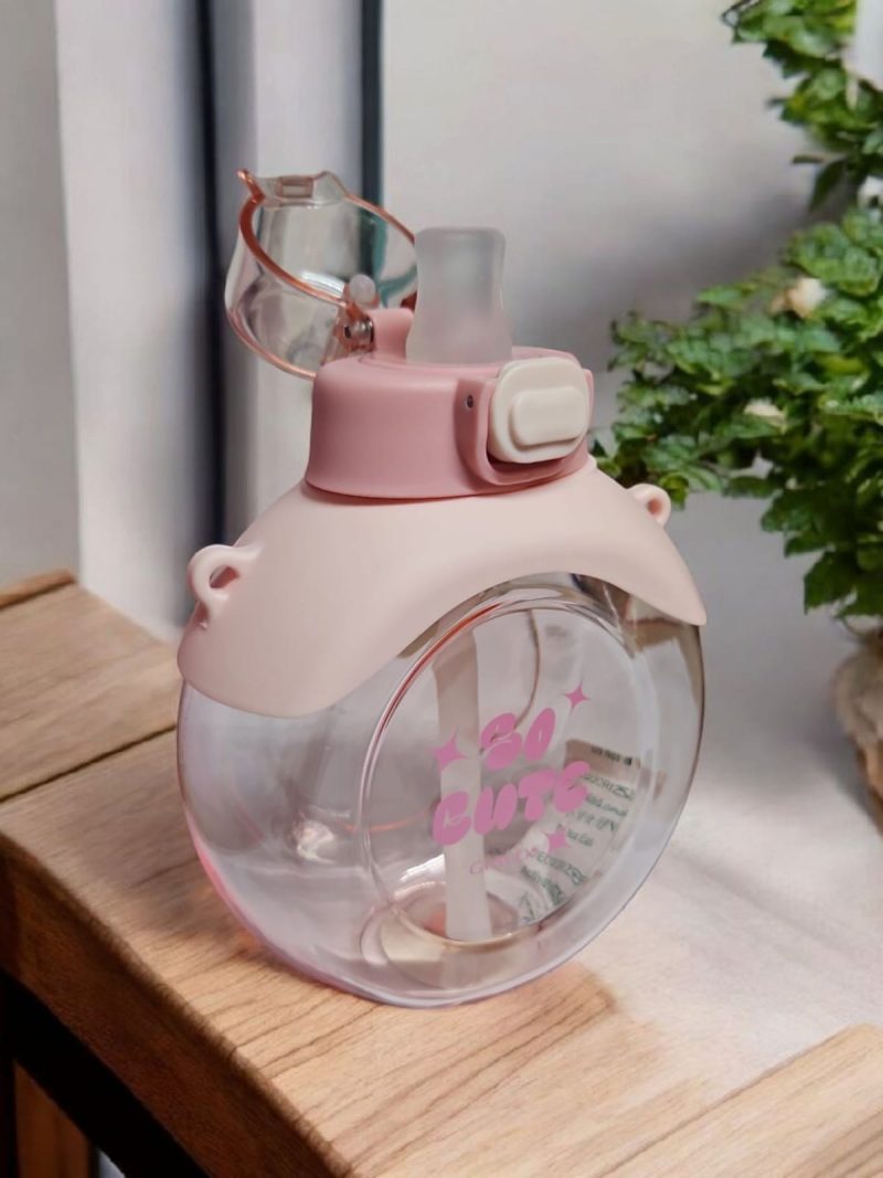GBT-4802 Round Straw Bottle, Cute Water Bottles with Adjustable & Removable Shoulder Strap, Large capacity Straw Bottle for Outdoor and School Activities (Multicolor) 500 ml - Image 3