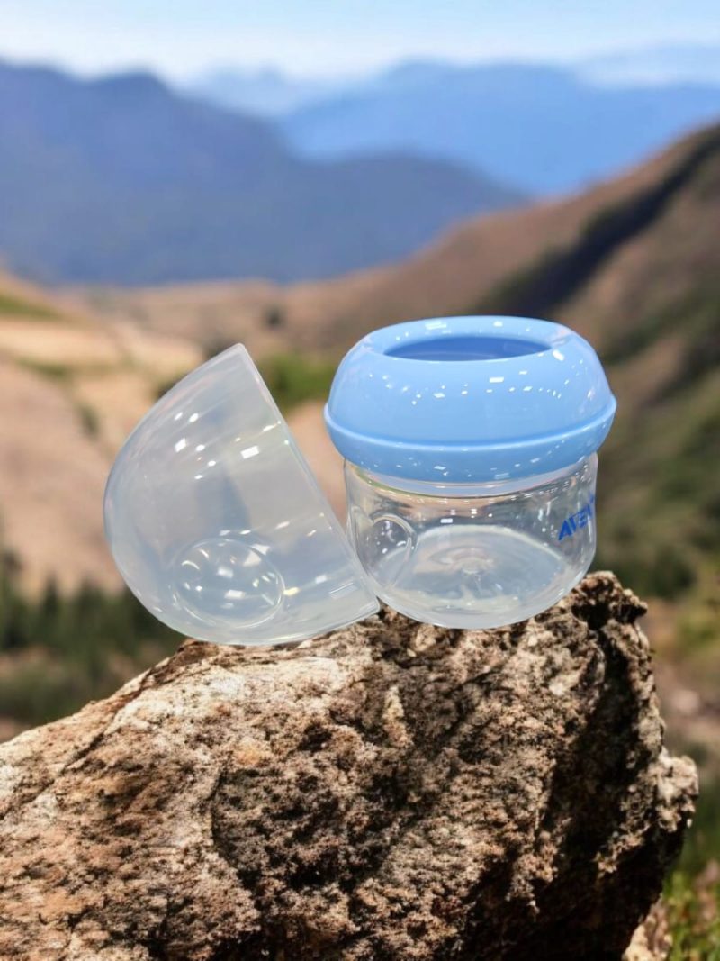 Anti-Colic Feeding Bottle for Babies 0+ Months | Slow Flow Teat | V-Shaped Anti-Colic System to Prevent Gas & Discomfort | Soft Silicon Nipple | Easy Grip | BPA Free - Image 2