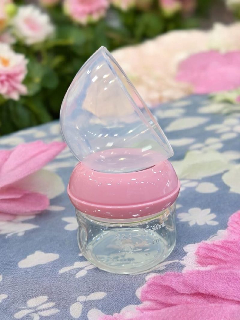 Anti-Colic Feeding Bottle for Babies 0+ Months | Slow Flow Teat | V-Shaped Anti-Colic System to Prevent Gas & Discomfort | Soft Silicon Nipple | Easy Grip | BPA Free - Image 3