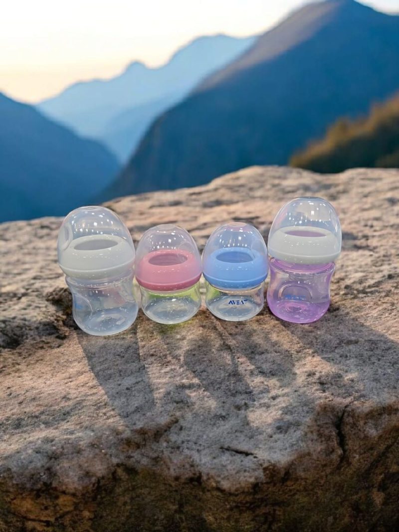 Anti-Colic Feeding Bottle for Babies 0+ Months | Slow Flow Teat | V-Shaped Anti-Colic System to Prevent Gas & Discomfort | Soft Silicon Nipple | Easy Grip | BPA Free