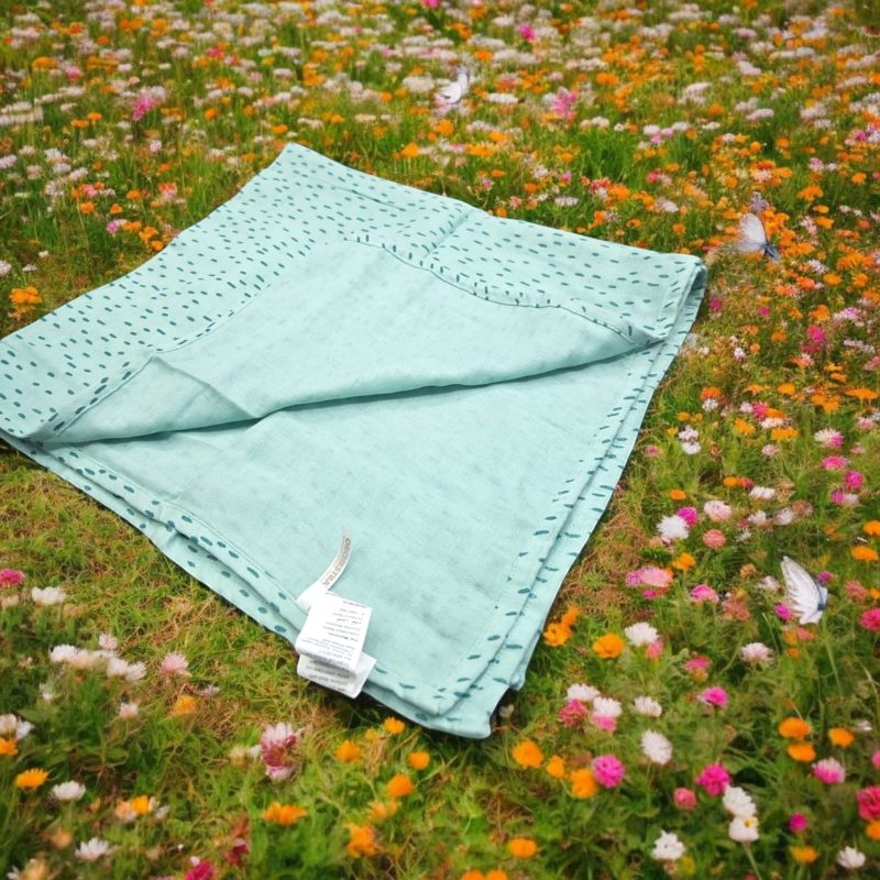 OFFER TOWEL 100% muslin Cotton towel/Baby Muslin Swaddle/Bath Towel(Pack of 3) (70 * 70 cm) - Image 3